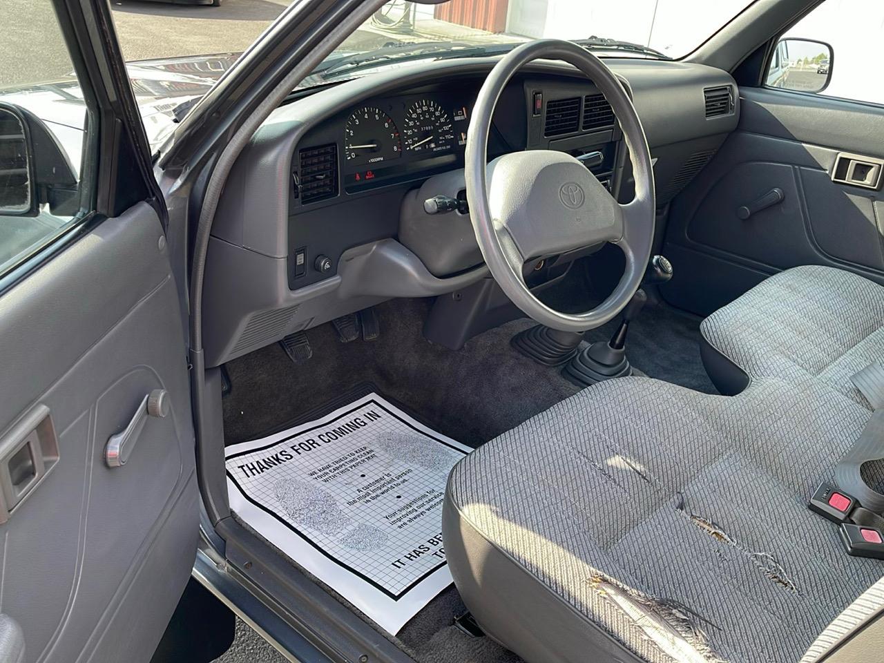Toyota Pickup Reg. Cab 4WD 1993