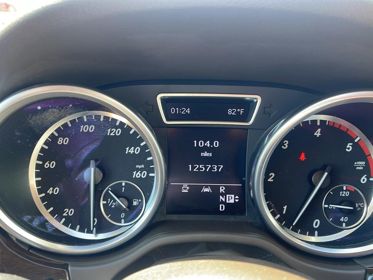 Mercedes-Benz M-Class ML350 BlueTEC 2012