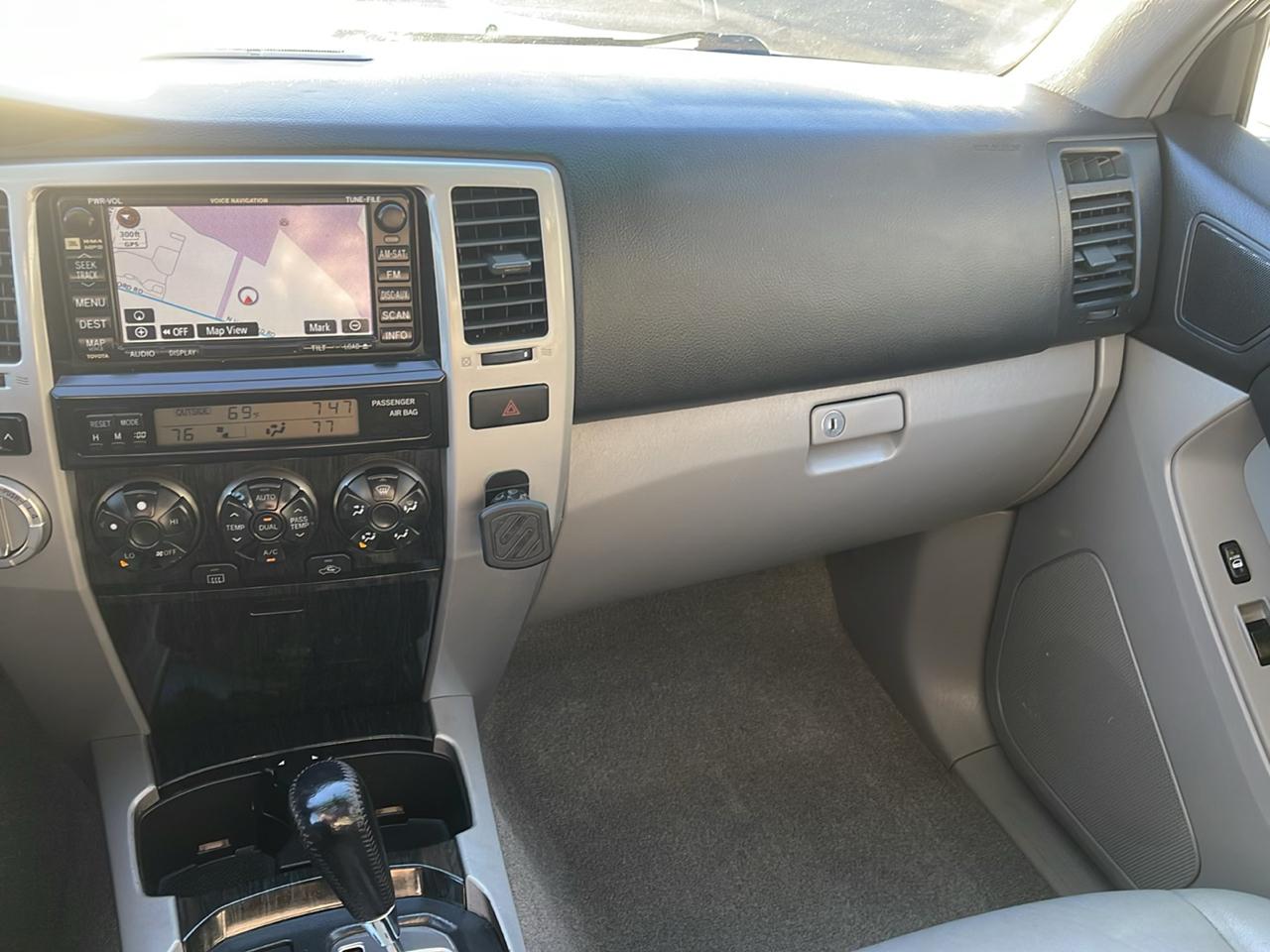 Toyota 4Runner Limited 4WD V8 2008