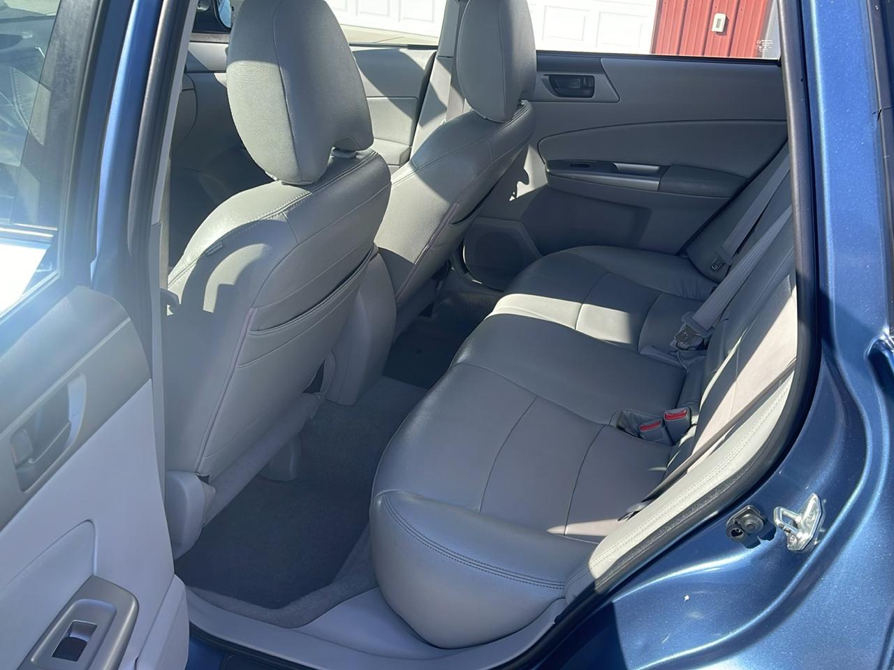 Subaru Forester 4dr 2.5 XS Auto w/Prem Pkg & Lthr 2010