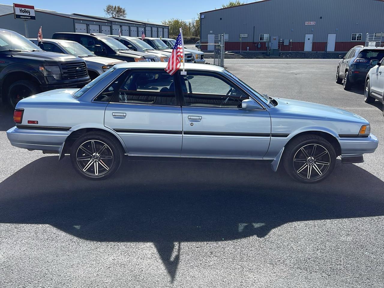 Toyota Camry LE V6 Sedan 1990