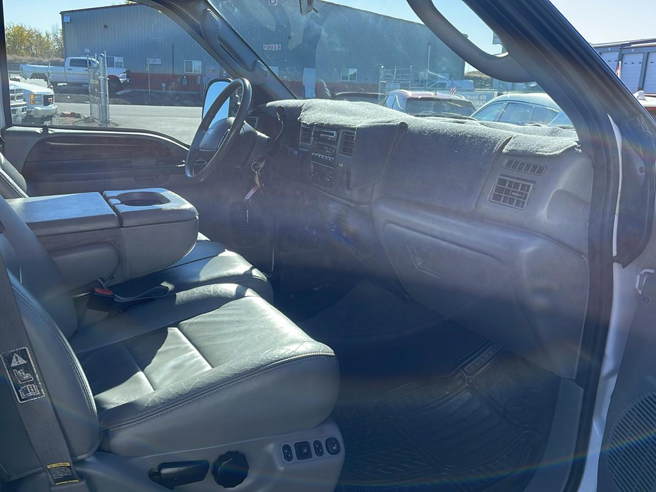 Ford F-350 SD Lariat Crew Cab Long Bed 4WD 2003