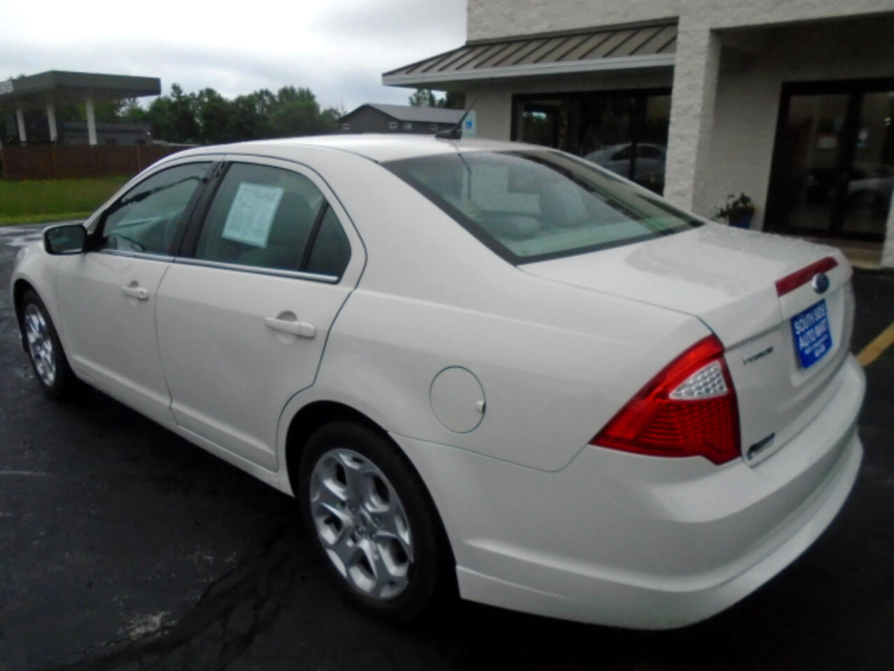 Ford Fusion I4 SE 2011