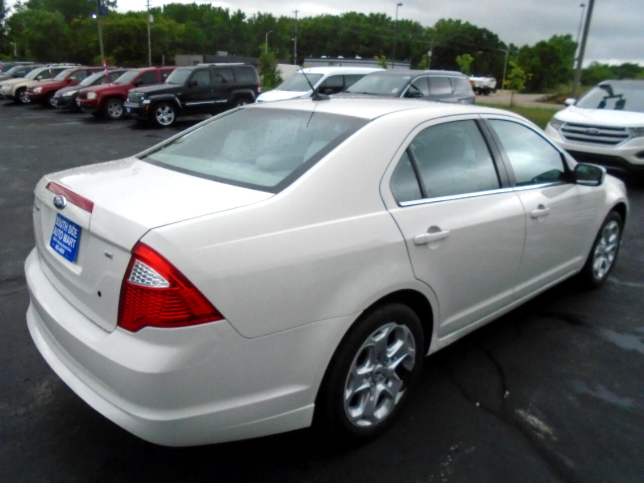 Ford Fusion I4 SE 2011