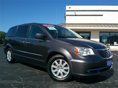 2016 Chrysler Town & Country  2016 Chrysler Town & Country