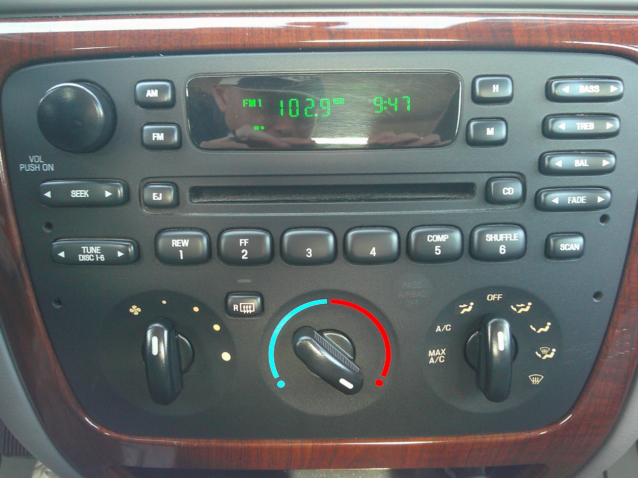 Ford Taurus SEL 2005