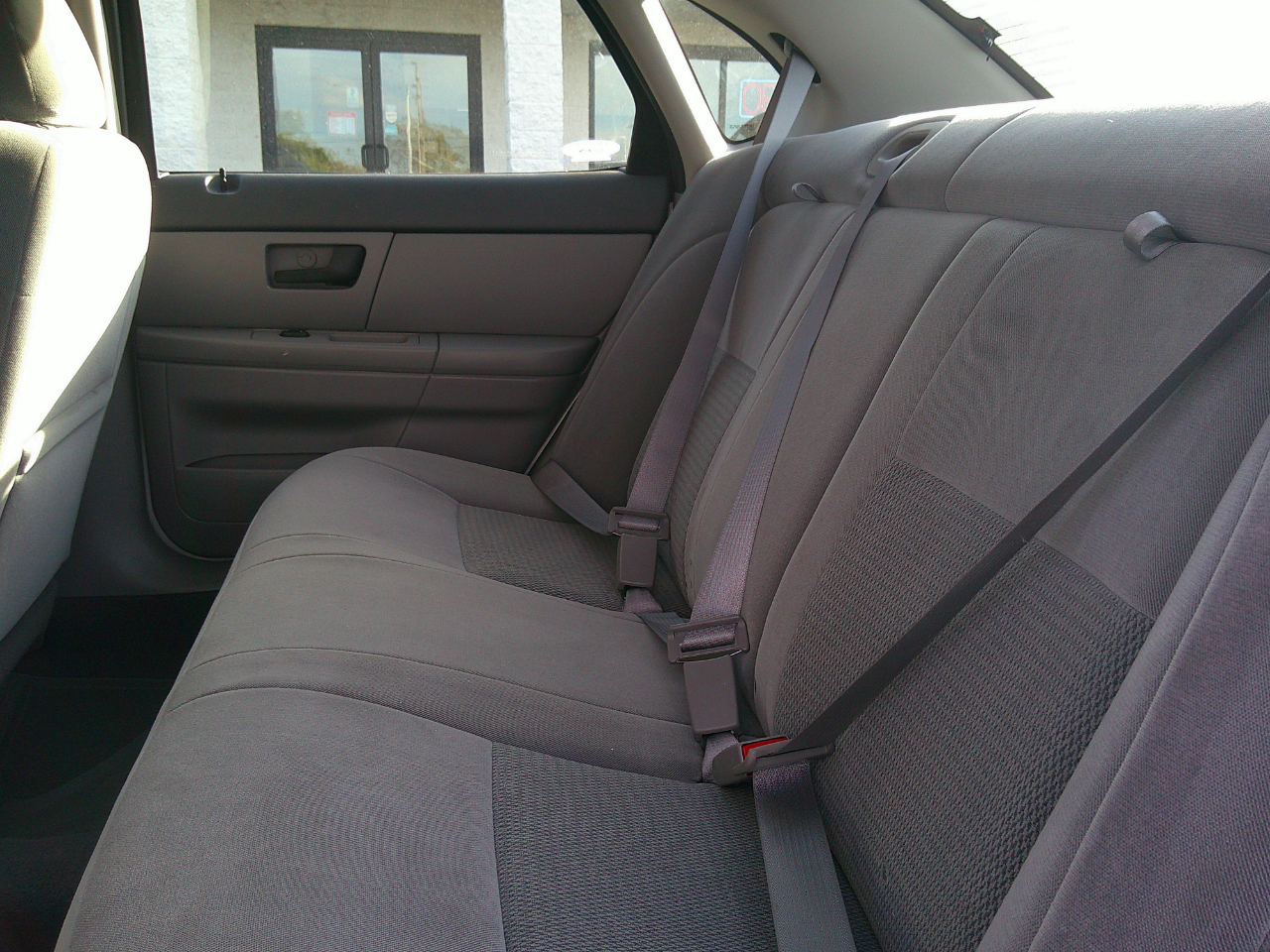 Ford Taurus SEL 2005