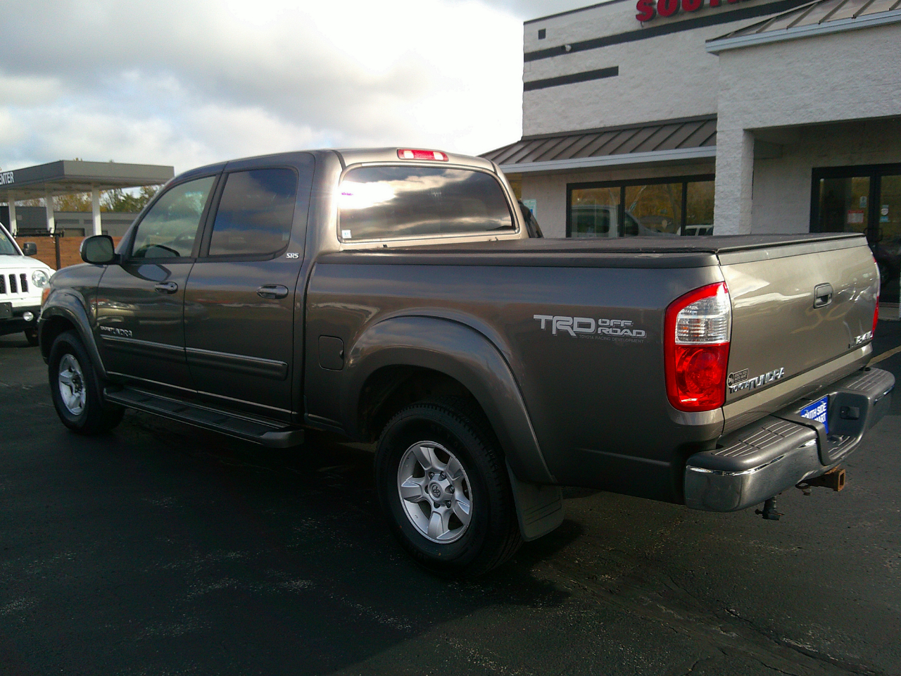 Toyota Tundra SR5 Double Cab 4WD 2006