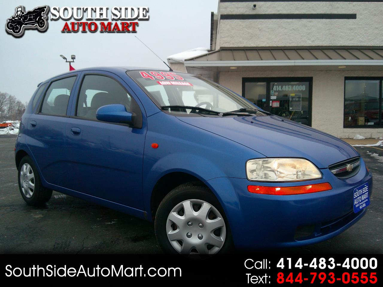 2004 Chevrolet Aveo Base 5-Door