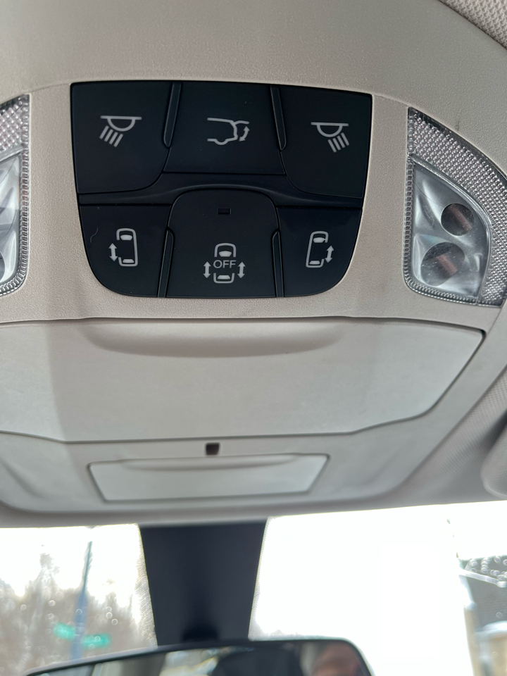 Chrysler Voyager LX 2022