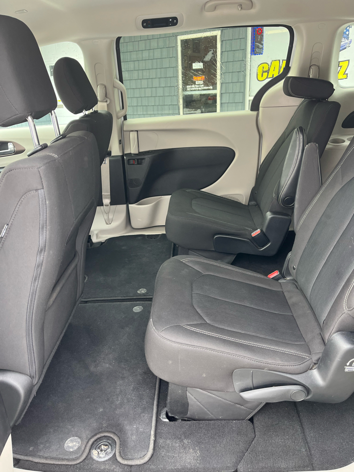 Chrysler Voyager LX 2022