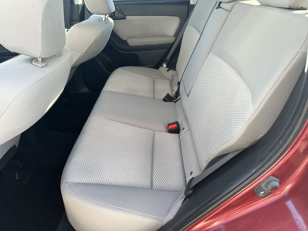 Subaru Forester 2.5i Premium PZEV CVT 2016