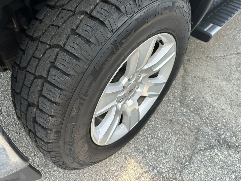 GMC Sierra 1500 SLE Double Cab 2WD 2015