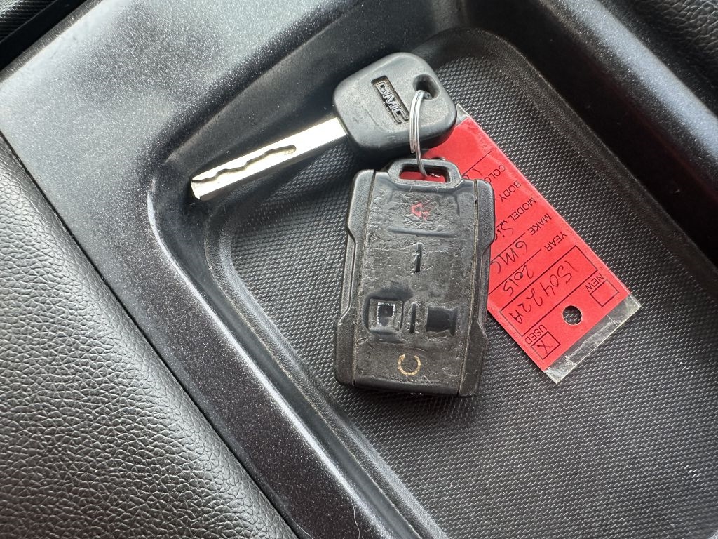 GMC Sierra 1500 SLE Double Cab 2WD 2015