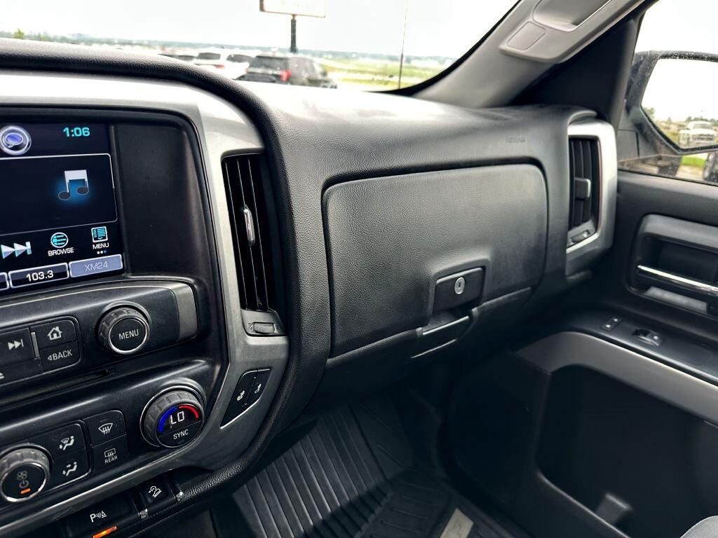 Image of 2017 Chevrolet Silverado 1500 LT Crew Cab 4WD