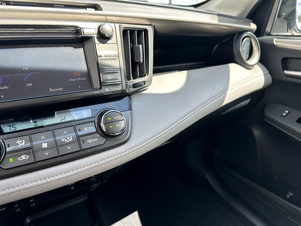 Image of 2014 Toyota RAV4 Limited AWD