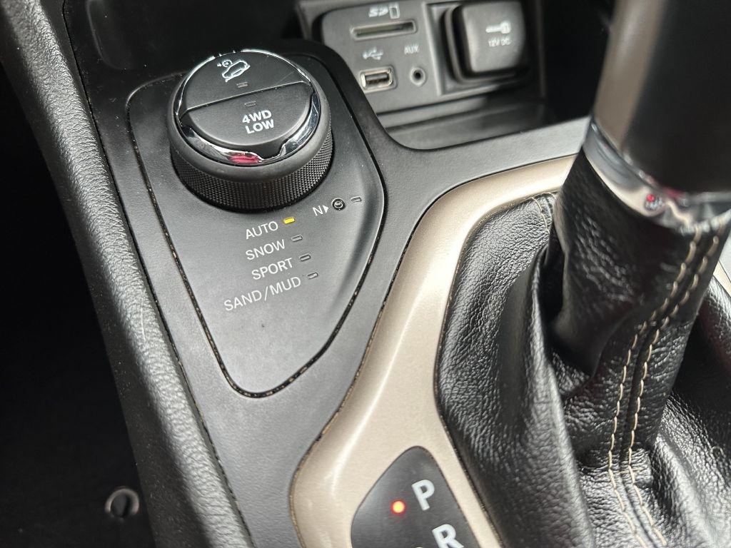 Jeep Cherokee 4WD 4dr Limited 2015