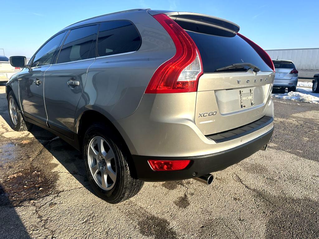 Volvo XC60 4dr 3.2L 2012