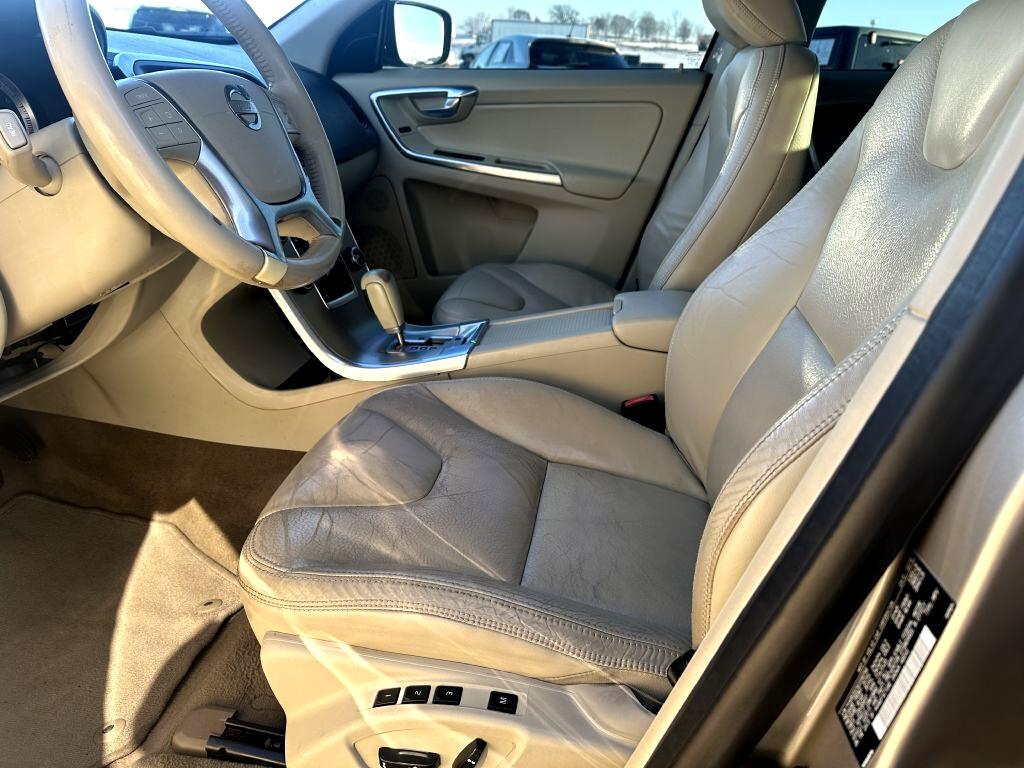 Volvo XC60 4dr 3.2L 2012