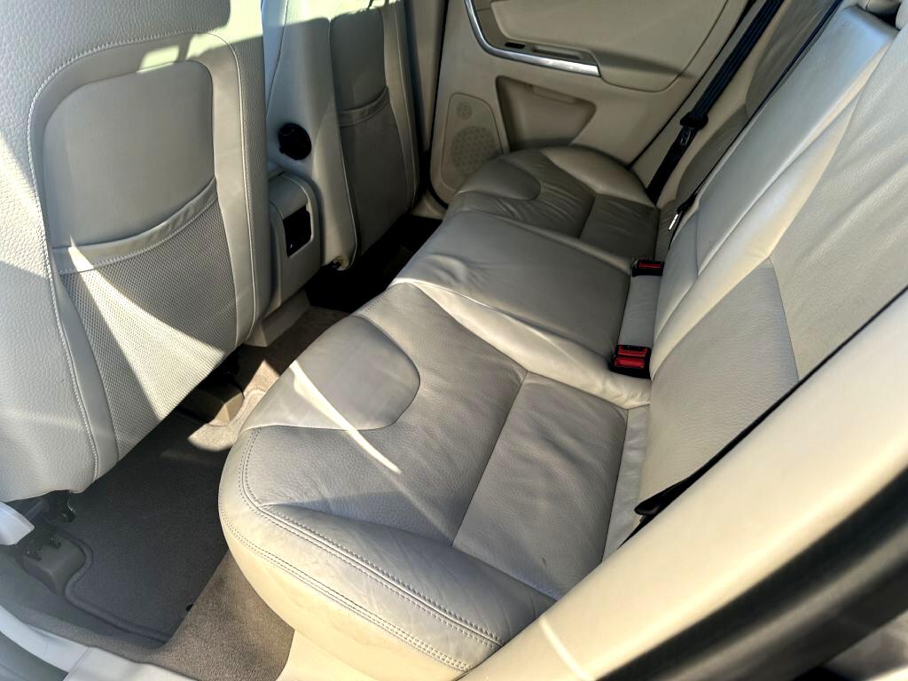 Volvo XC60 4dr 3.2L 2012