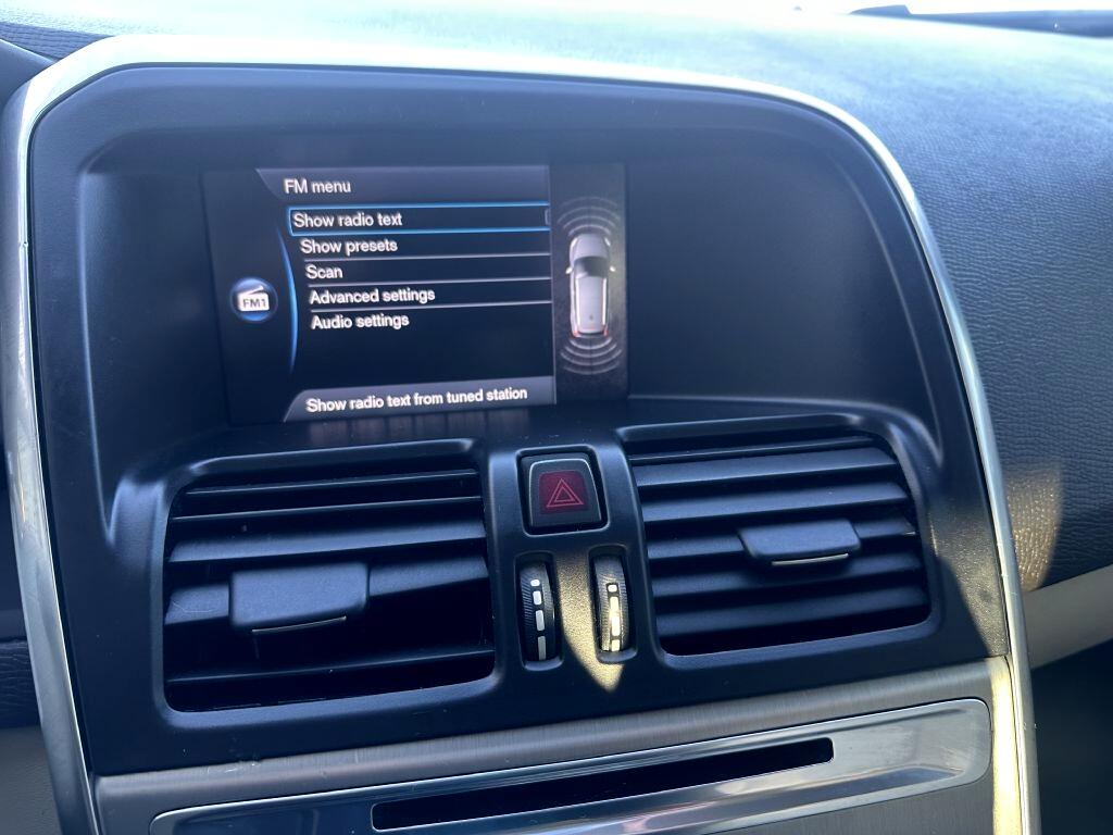 Volvo XC60 4dr 3.2L 2012