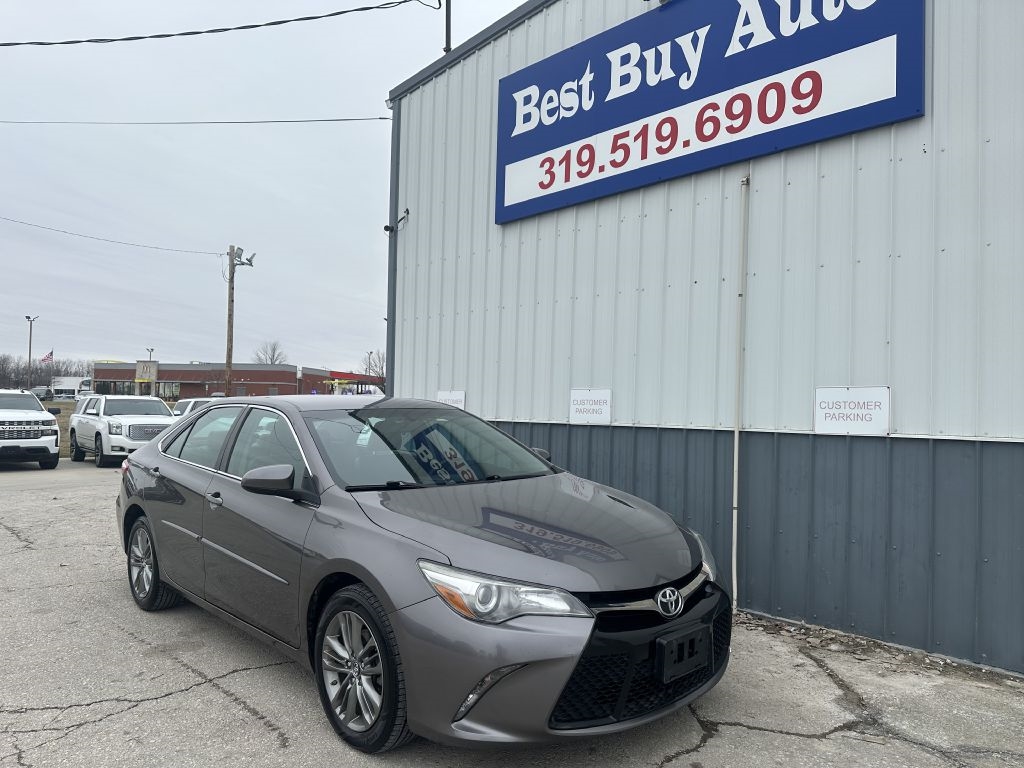 Toyota Camry XLE Auto (Natl) 2017