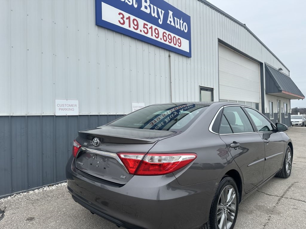 Toyota Camry XLE Auto (Natl) 2017