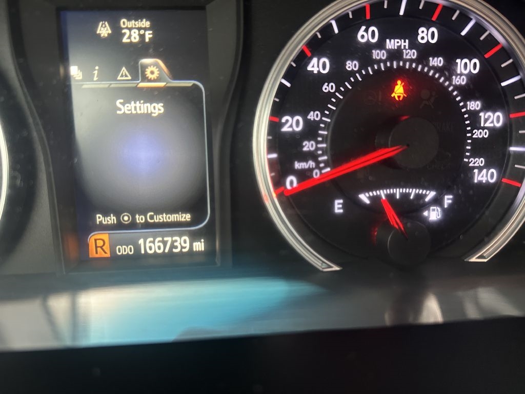 Toyota Camry XLE Auto (Natl) 2017