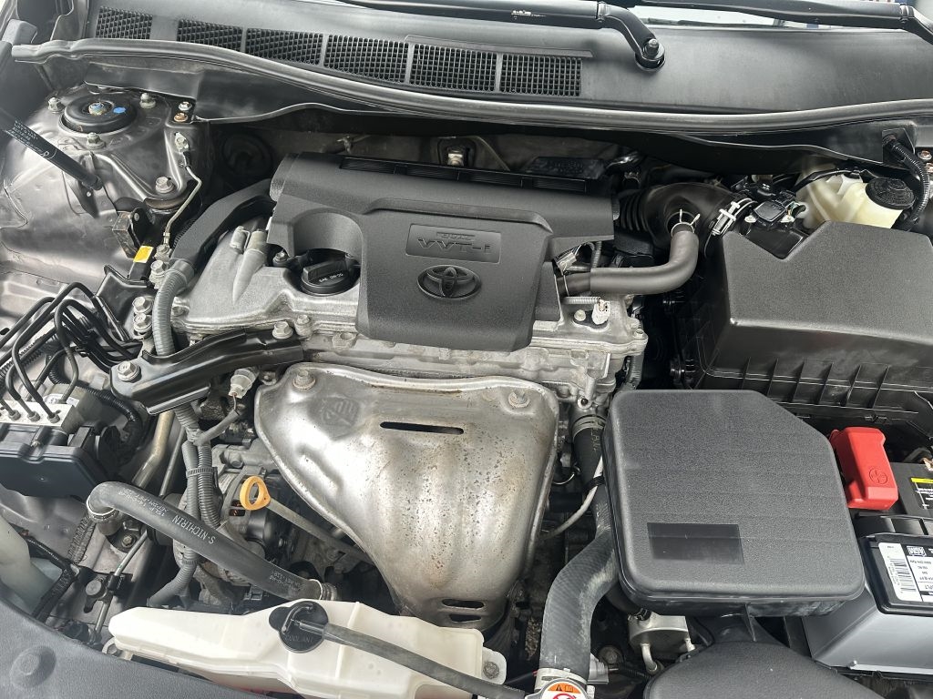 Toyota Camry XLE Auto (Natl) 2017