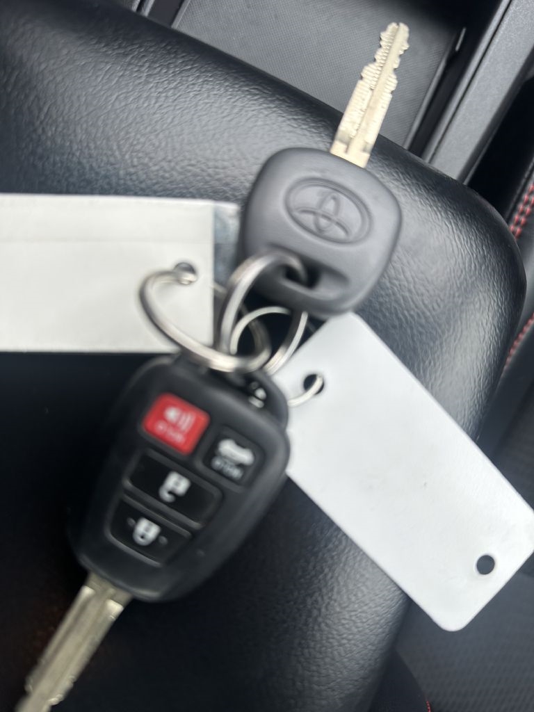 Toyota Camry XLE Auto (Natl) 2017