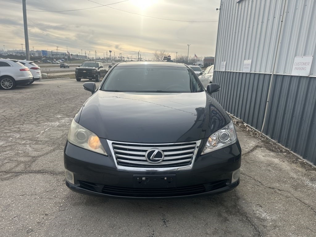 Lexus ES 350 4dr Sdn 2010