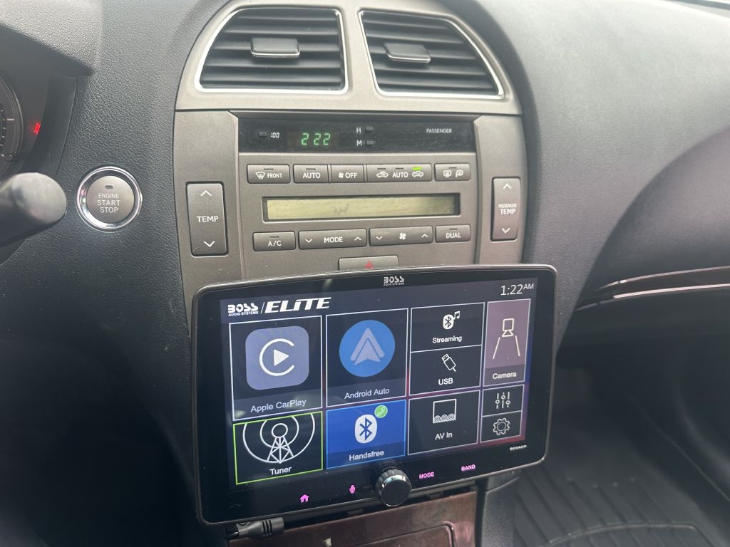 Lexus ES 350 4dr Sdn 2010