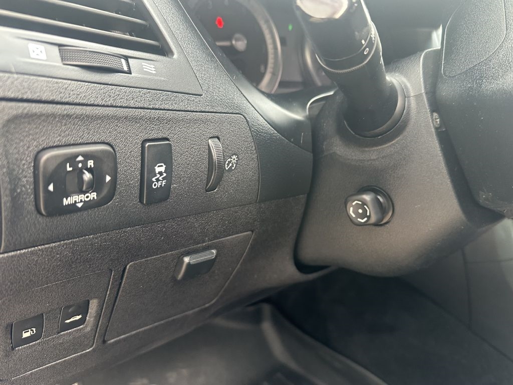 Lexus ES 350 4dr Sdn 2010