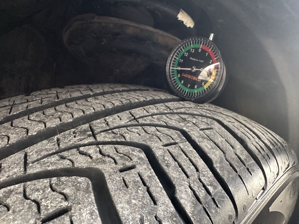 Lexus ES 350 4dr Sdn 2010