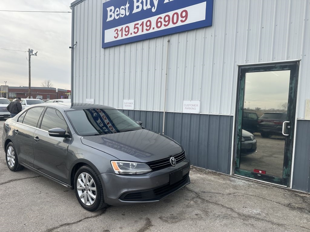Volkswagen Jetta Sedan 4dr Auto SE PZEV 2014