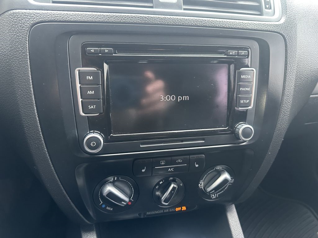 Volkswagen Jetta Sedan 4dr Auto SE PZEV 2014