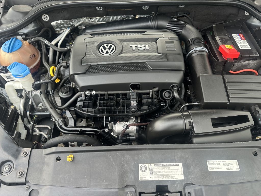 Volkswagen Jetta Sedan 4dr Auto SE PZEV 2014