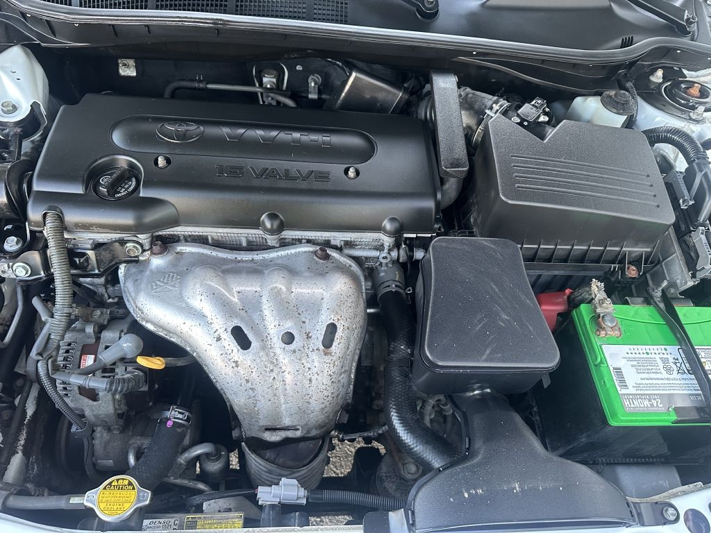 Toyota Camry 4dr Sdn I4 Man (Natl) 2009