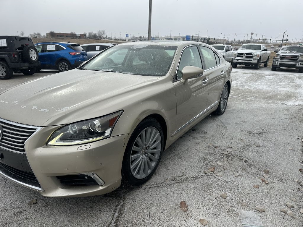 Lexus LS 460 4dr Sdn AWD 2016