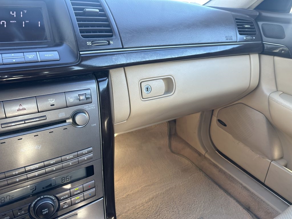 Kia Amanti 4dr Sdn 2008