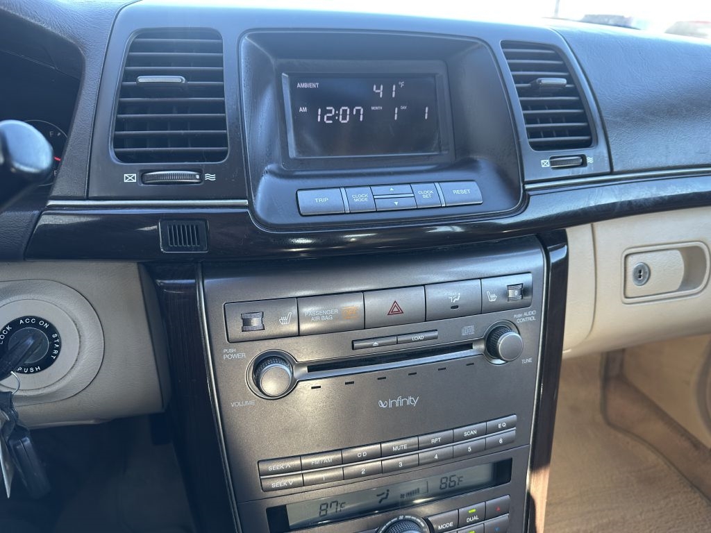 Kia Amanti 4dr Sdn 2008