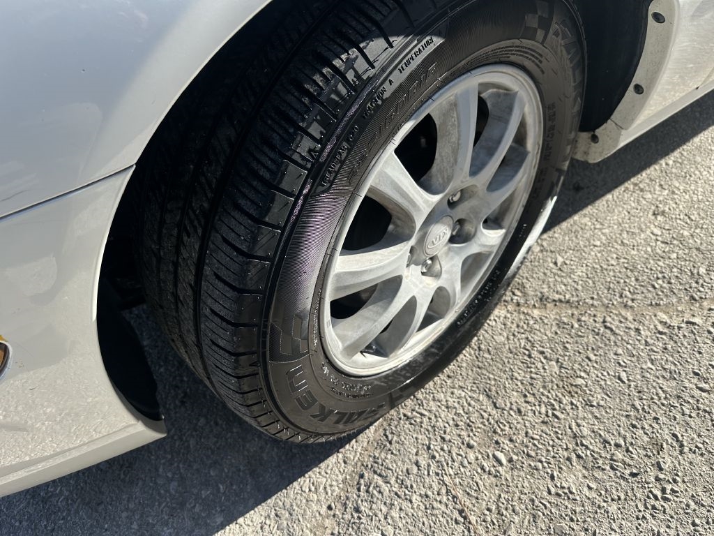 Kia Amanti 4dr Sdn 2008