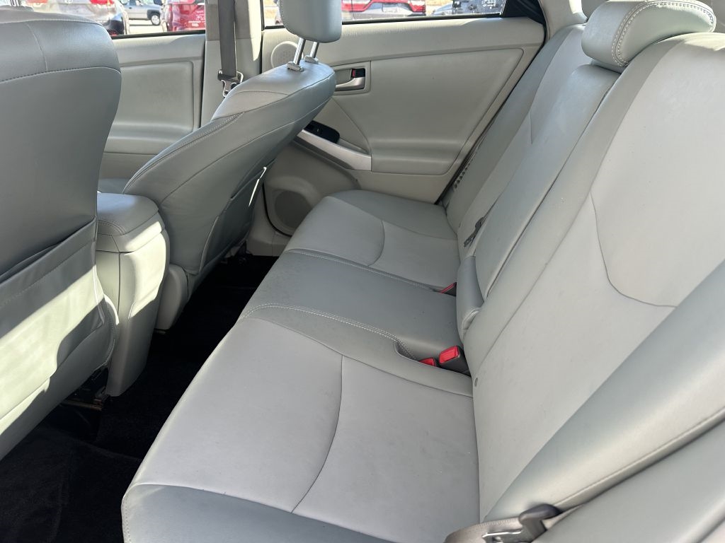 Toyota Prius 5dr HB Persona (Natl) 2013