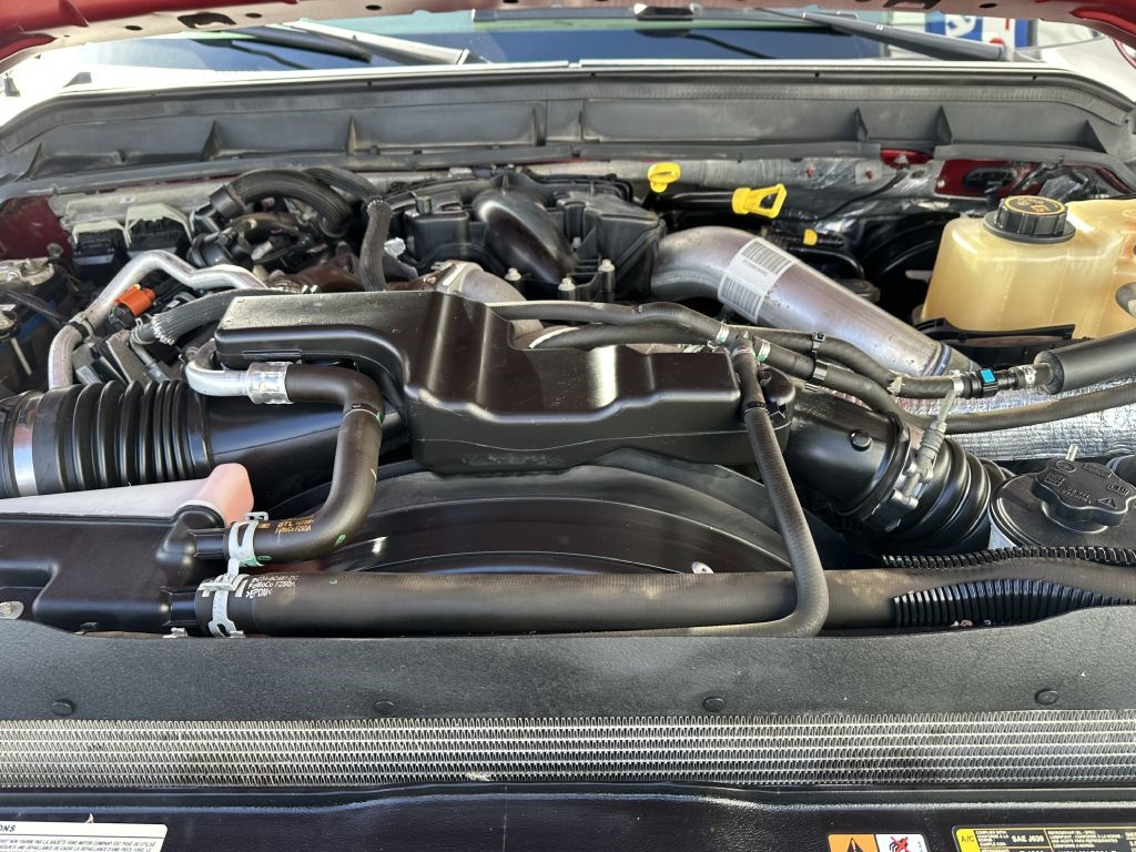 Ford Super Duty F-250 SRW 4WD Crew Cab 172" Platinum 2016