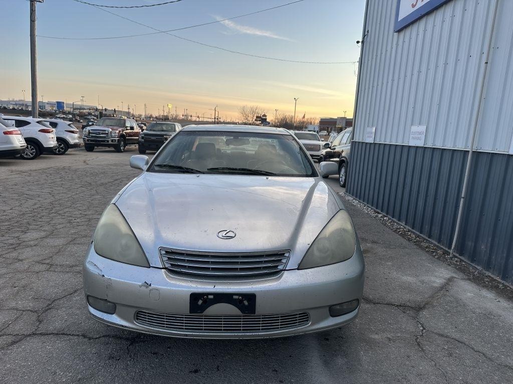Lexus ES 300 4dr Sdn 2003