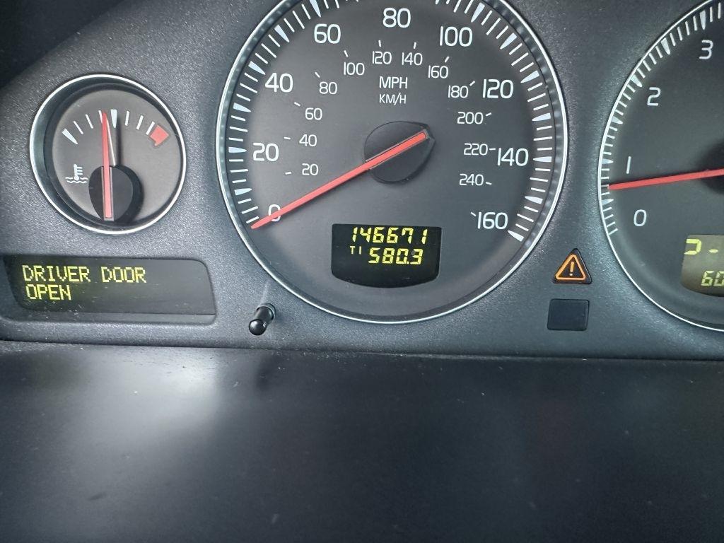 Volvo XC90 AWD 4dr I6 w/Snrf/3rd Row 2007