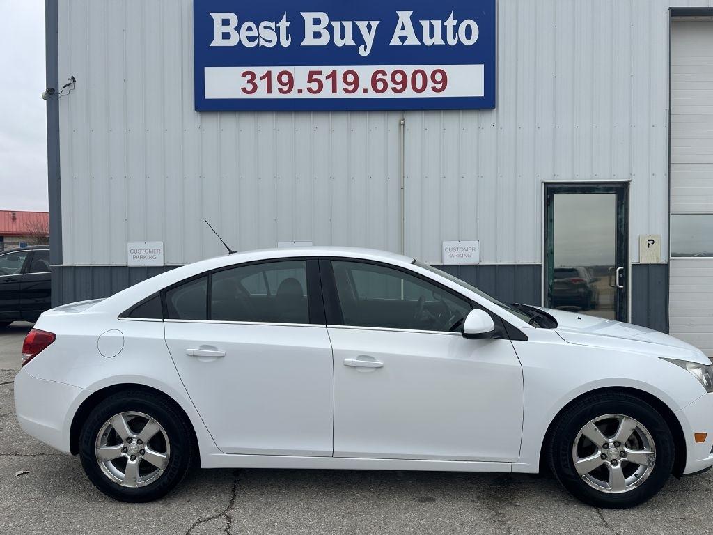 Chevrolet Cruze 4dr Sdn LT w/1FL 2012