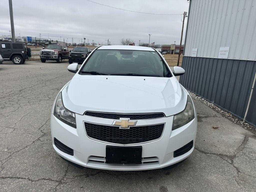 Chevrolet Cruze 4dr Sdn LT w/1FL 2012