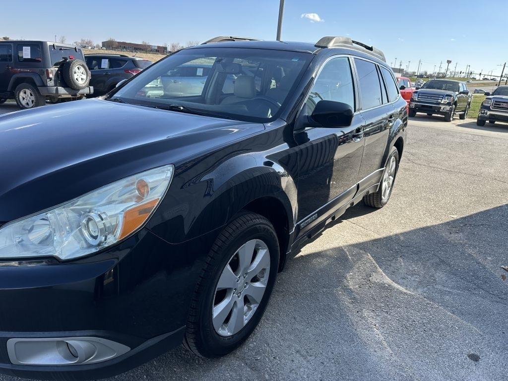 Subaru Outback 4dr Wgn H4 Auto 2.5i Limited Pwr Moon 2011