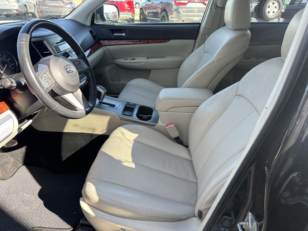 Subaru Outback 4dr Wgn H4 Auto 2.5i Limited Pwr Moon 2011